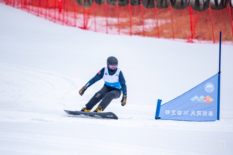 冰雪春天丨第五届京張人人滑雪换取赛正在北京延庆举办